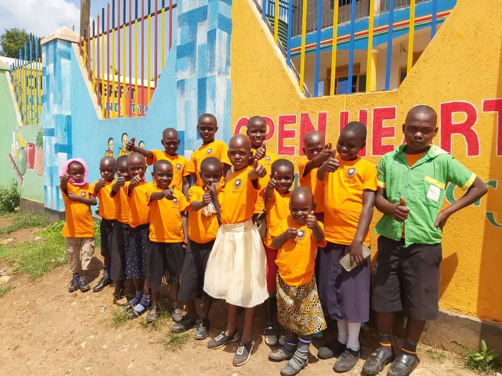 Januar 2020 – Einschulung der Kinder – PMCO Uganda e.V.