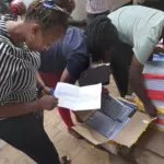 Januar 2020 – Treffen mit den Eltern und Einkauf von Schulmaterial – PMCO Uganda e.V.