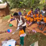 Januar 2020 – Unglaubliche Freude mit dem Empfang des Schulmaterials – PMCO Uganda e.V.