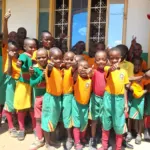 Februar 2020 – Besuch der Kinder in der neuen Schule – PMCO Uganda e.V.