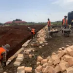 Update vom Schulbau im März – PMCO Uganda e.V.