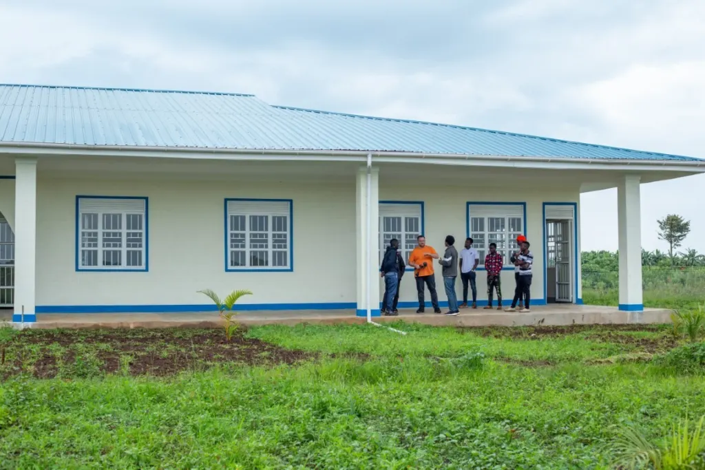 Advent und Weihnachtsgrüße von Thomas Bleile und PMCO aus Uganda in Afrika – PMCO Uganda e.V.