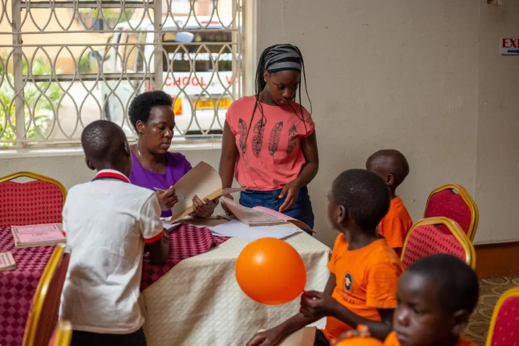 Advent und Weihnachtsgrüße von Thomas Bleile und PMCO aus Uganda in Afrika – PMCO Uganda e.V.