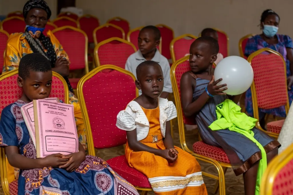 Advent und Weihnachtsgrüße von Thomas Bleile und PMCO aus Uganda in Afrika – PMCO Uganda e.V.