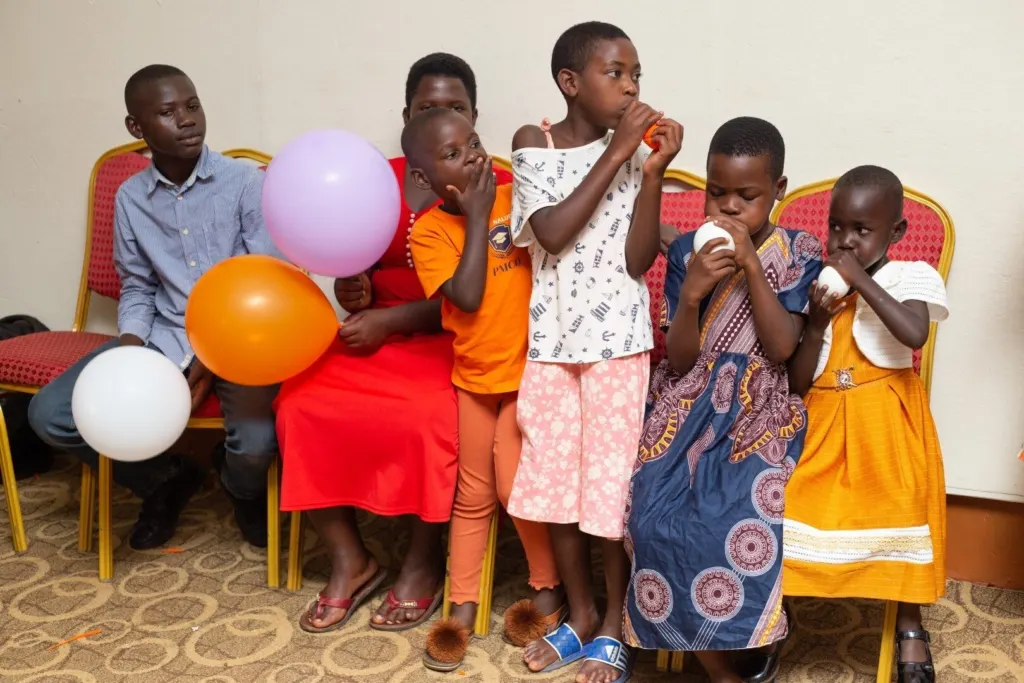 Advent und Weihnachtsgrüße von Thomas Bleile und PMCO aus Uganda in Afrika – PMCO Uganda e.V.