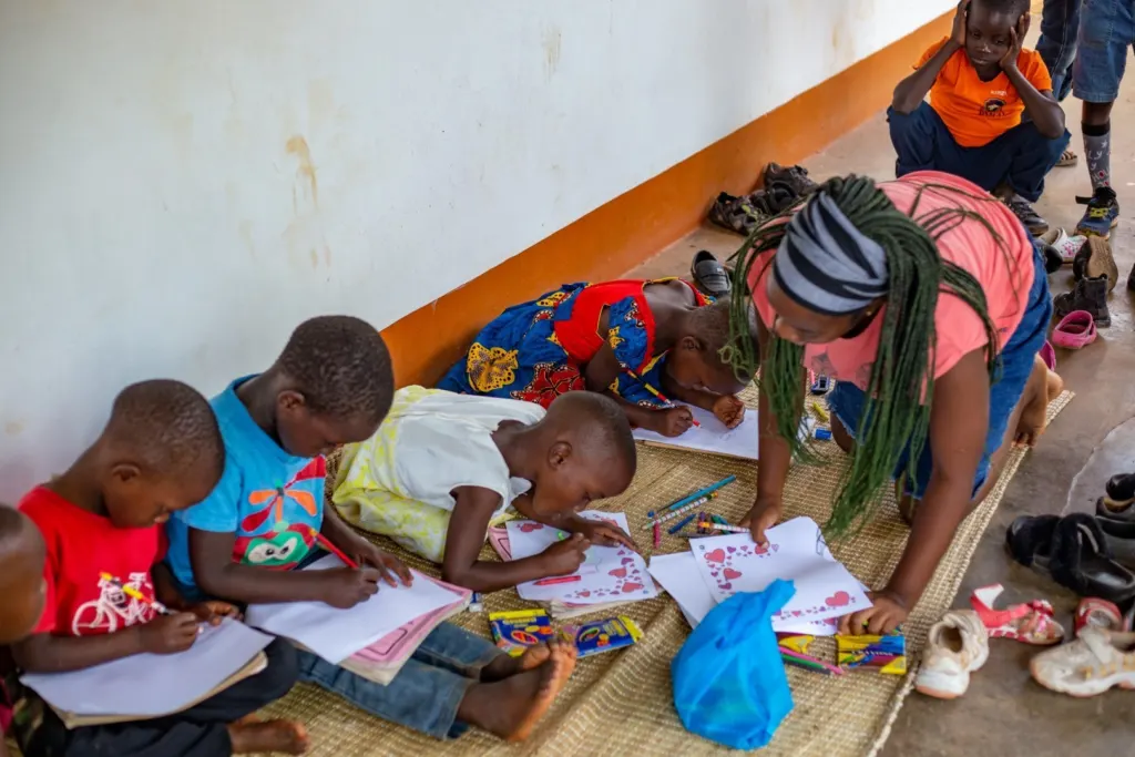 Advent und Weihnachtsgrüße von Thomas Bleile und PMCO aus Uganda in Afrika – PMCO Uganda e.V.