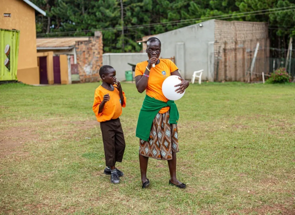 Advent und Weihnachtsgrüße von Thomas Bleile und PMCO aus Uganda in Afrika – PMCO Uganda e.V.
