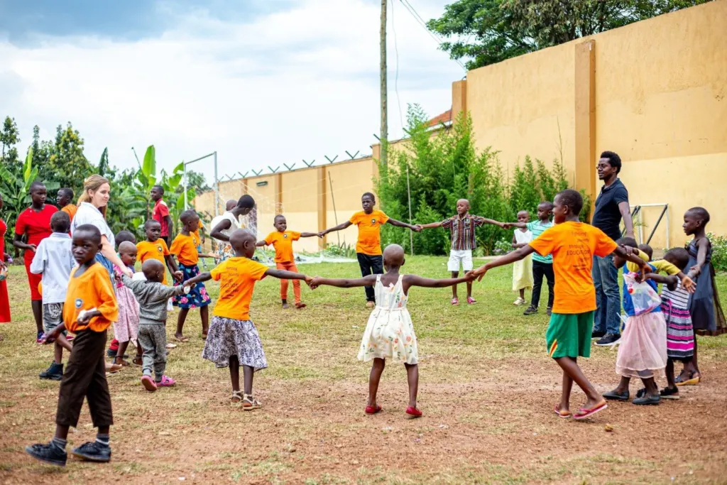 Advent und Weihnachtsgrüße von Thomas Bleile und PMCO aus Uganda in Afrika – PMCO Uganda e.V.