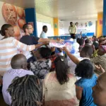 neue Moskitonetze – PMCO Uganda e.V.
